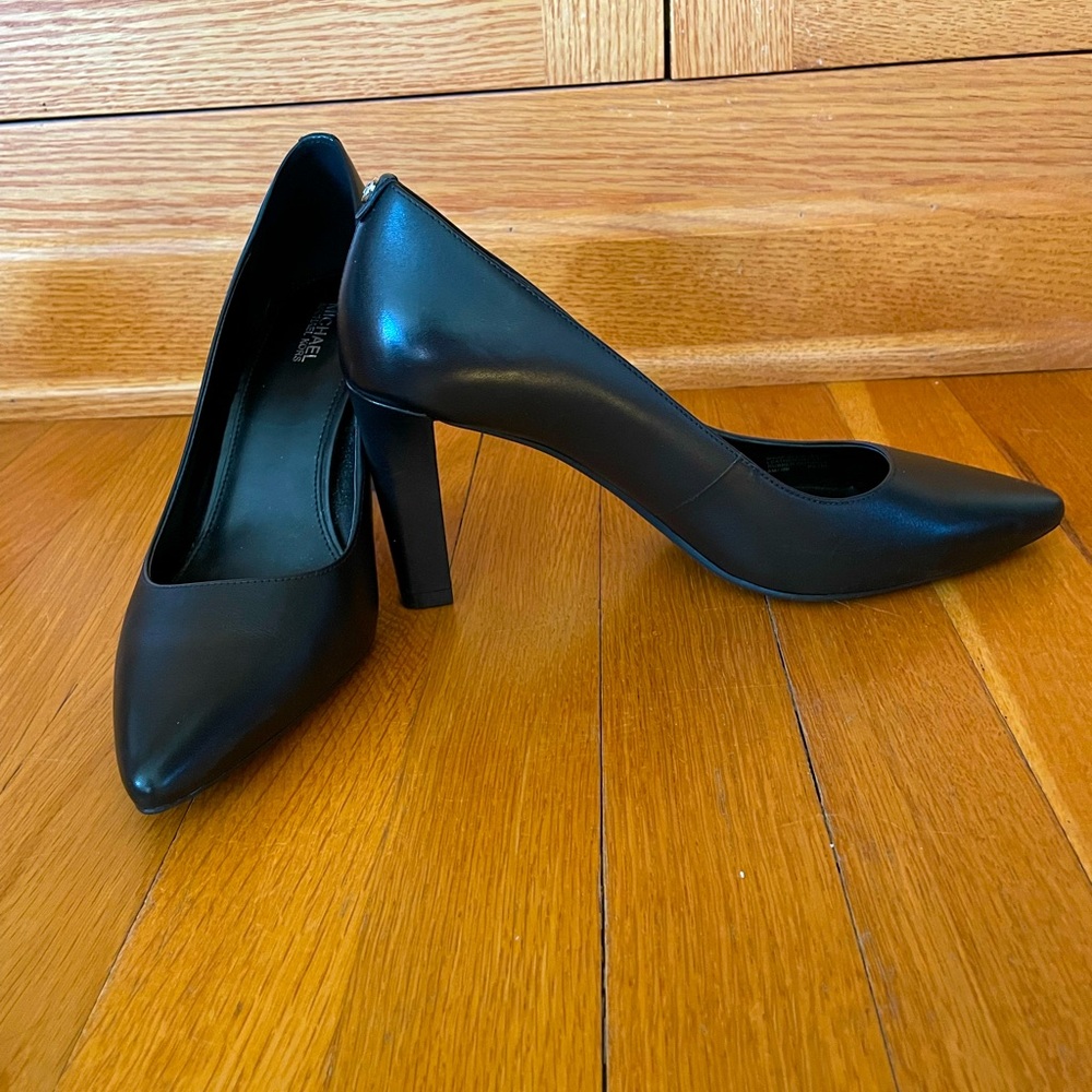 Michael Kors Abbi Flex pumps